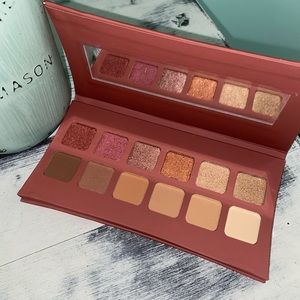 Illamasqua Unveiled Artistry Eyeshadow Palette